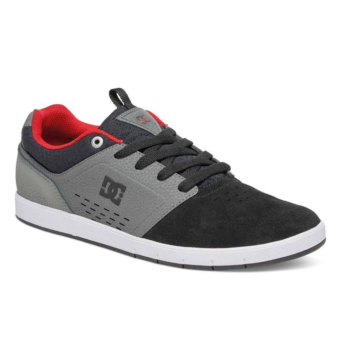dc signature shoes