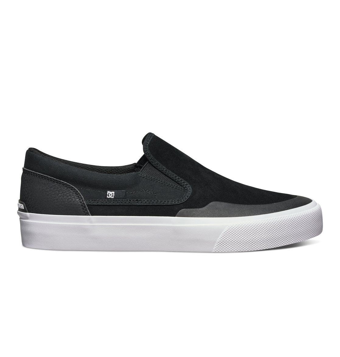 mens slip on skate shoes