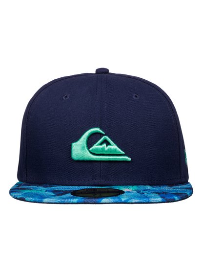 Mens Scalpul Hat Mens Scalpul HatМужская бейсболка Scalpul от Quiksilver.ХАРАКТЕРИСТИКИ: модель New Era 59FIFTY, облегающий крой, вышитый фирменный 3D-логотип Quiksilver Mountain & Wave спереди, принт для козырька позаимствован у коллекции бордшортов.СОСТАВ: 100% полиэстер.<br>