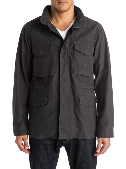 Mens Rochford Parka Jacket Mens Rochford Parka JacketМужская куртка-парка Rochford от Quiksilver.ХАРАКТЕРИСТИКИ: стиль «милитари», хлопчатобумажная саржа обратной вязки, подкладка с принтом (включая капюшон), два нагрудных и два передних кармана.СОСТАВ: 100% хлопок.<br>