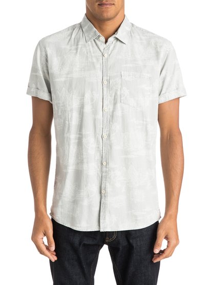 Mens Pyramid Point Shirt Short Sleeve Shirt Mens Pyramid Point Shirt Short Sleeve ShirtМужская рубашка с коротким рукавом Pyramid Point Shirt от Quiksilver.ХАРАКТЕРИСТИКИ: хлопок-шамбре, крой Modern, вытравной принт.СОСТАВ: 100% хлопок.<br>