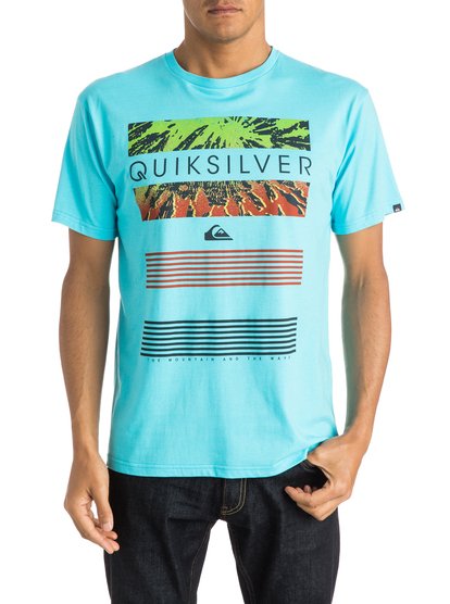 Mens Classic Line Up T-Shirt Mens Classic Line Up T-ShirtМужская футболка Classic Line Up от Quiksilver. <br>ХАРАКТЕРИСТИКИ: короткие рукава, мягкий натуральный трикотаж, легкий текстиль, стандартный крой. <br>СОСТАВ: 100% хлопок.<br>