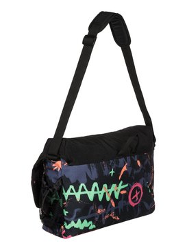 http://static.quiksilver.com/www/store.quiksilver.eu/html/images/catalogs/global/quiksilver-products/all/default/medium-large2/eqyba03032_carriers,p_kta8_bck1.jpg