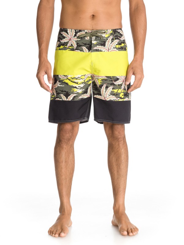 quiksilver, Massive 19"Boardshorts, ARMED (gpb6) 0 Massive 19"Boardshorts AQYBS00298 Quiksilver