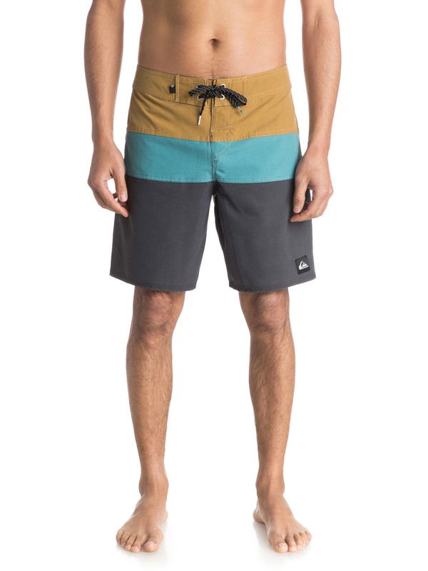 quiksilver, The Panel Vee 19" - Boardshort, TARMAC (kta0) 0 The Panel Vee 19" - Boardshort EQYBS03438 Quiksilver