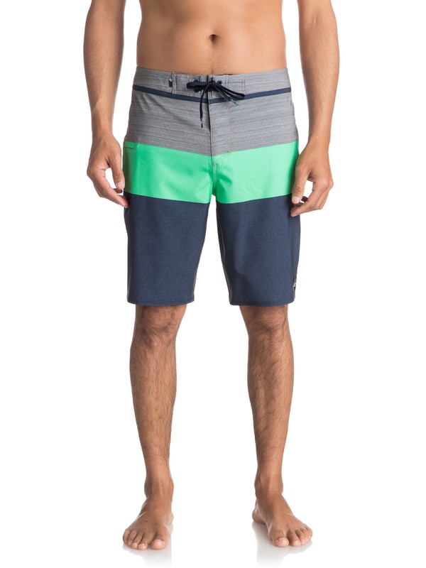 quiksilver, Everyday Blocked Vee 20" Boardshorts, SPRING BUD (ggg6) 0 Everyday Blocked Vee 20" Boardshorts Green EQYBS03573 Quiksilver