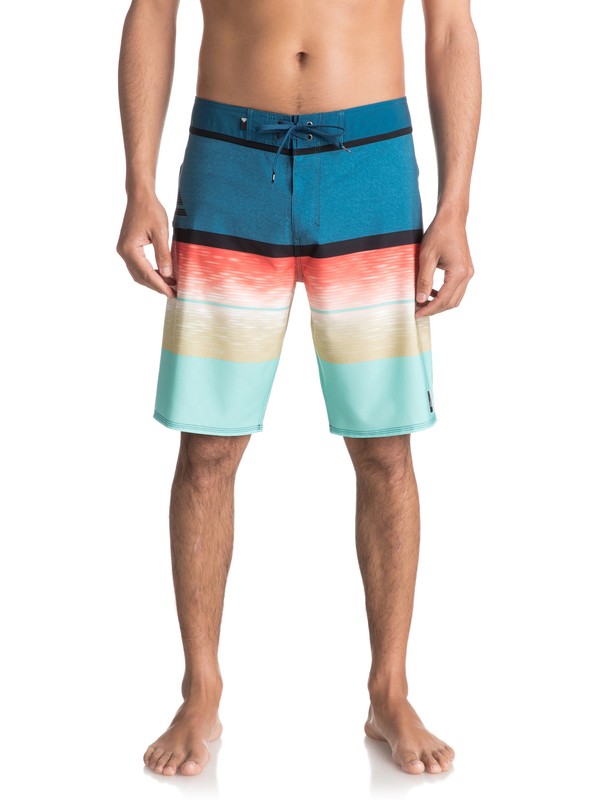 quiksilver, Slab Logo Vee 20" - Boardshort, CHERRY TOMATO (nnj6) 0 Slab Logo Vee 20" - Boardshort Orange EQYBS03585 Quiksilver