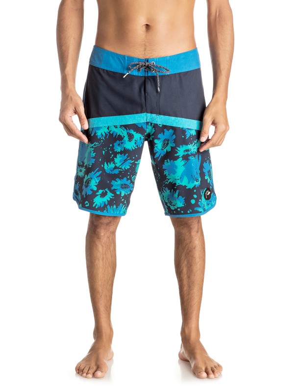 Crypt Scallop 20" - Board Shorts EQYBS03600 0 Crypt Scallop 20" Boardshorts EQYBS03600 Quiksilver