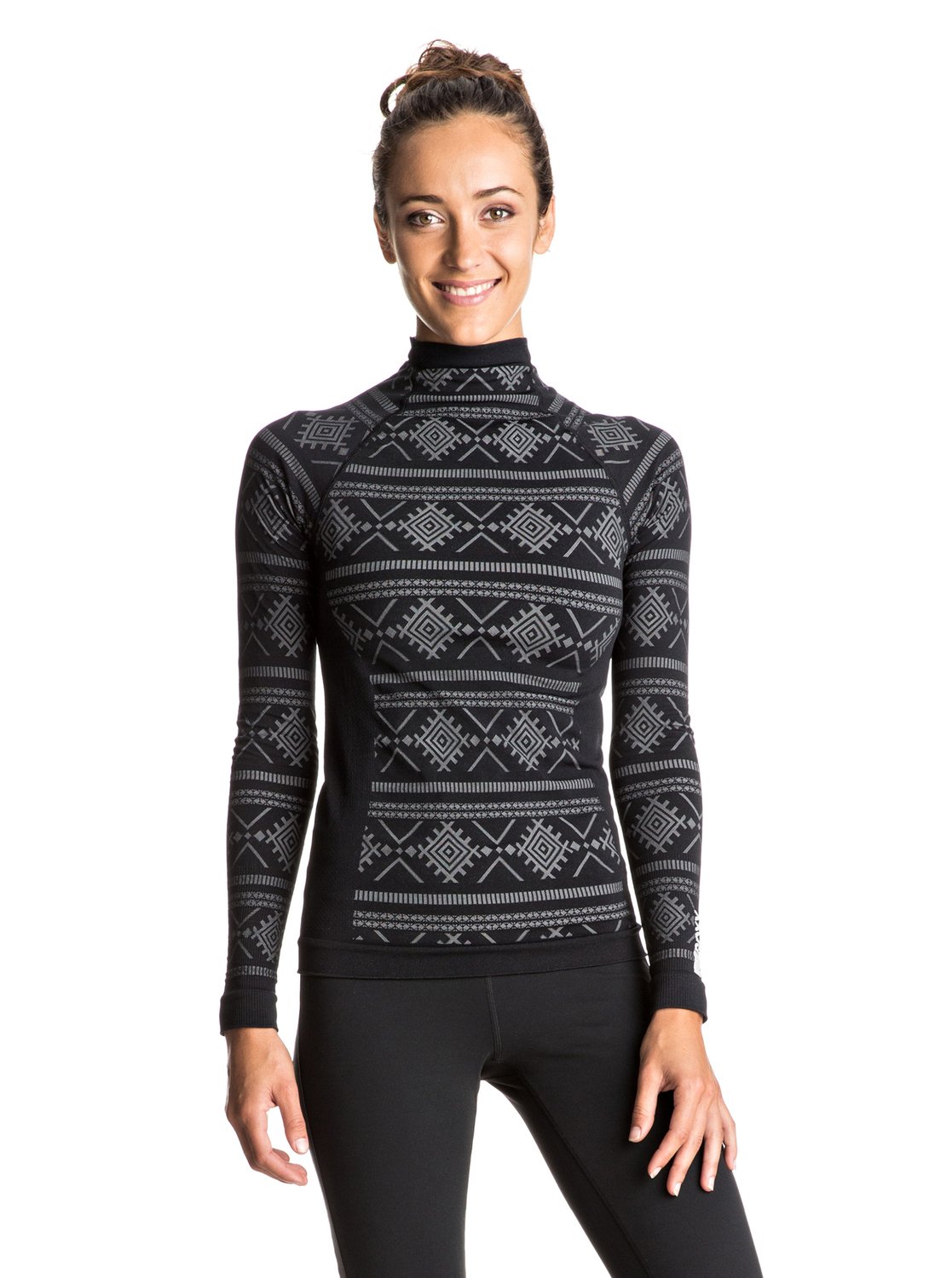 Long sleeve workout A long sleeve workout top is a must-have for high-performing women's workout clothes that support your workout. Our long sleeve shirt selections are about style that pushes you beyond your limits.