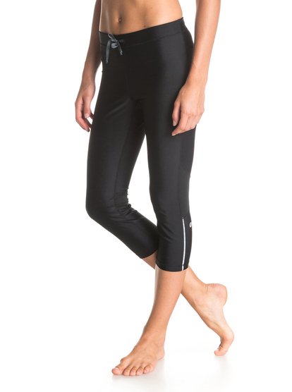 Relay Capri Pants Relay Capri PantsЖенские штаны Relay от ROXY. <br>ХАРАКТЕРИСТИКИ: переработанный нейлон, технологичная лайкра Xtra Life, превосходные дышащие свойства, изделие быстро высыхает. <br>СОСТАВ: 78% нейлон, 22% лайкра.<br>