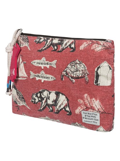 Silverspot Zip Wallet Silverspot Zip WalletЖенский кошелек Silverspot Zip от ROXY.ХАРАКТЕРИСТИКИ: лён с уплотнителем, большой размер, в стиле клатча, подходит для планшетов.СОСТАВ: 100% лён.<br>