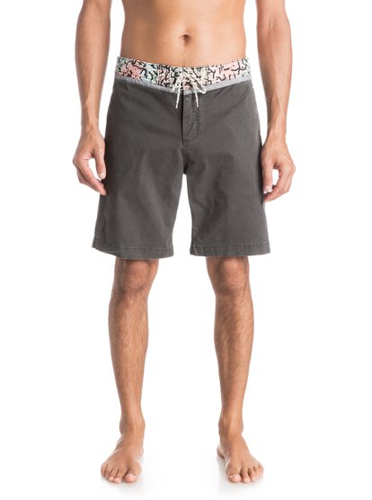 

Street Trunk Yoke Cracked Shorts